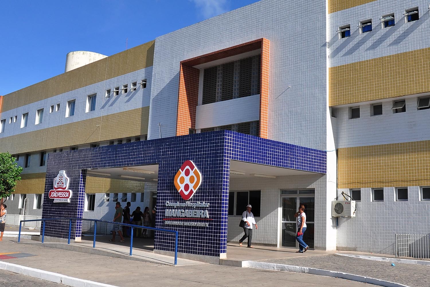 Fisioterapeuta é agredido por policial militar enquanto trabalhava em hospital de João Pessoa