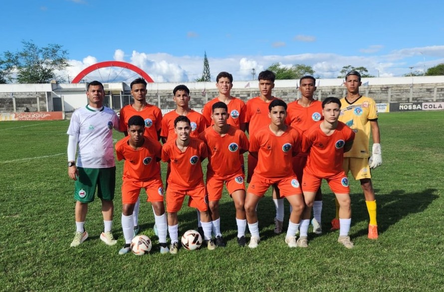 Socremo Serrano vence de virada, mantém invencibilidade e avança às oitavas do Paraibano Sub-17
