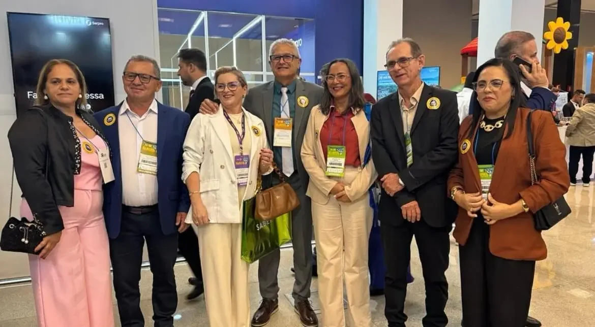 Prefeita Adalcy Freitas representa São Sebastião do Umbuzeiro na Marcha dos Prefeitos em Brasília