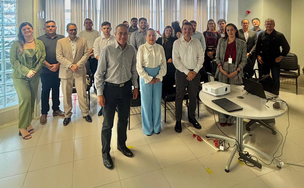 Reunião técnica: Equipe do Controle Interno de Monteiroparticipa do lançamento do Coneci-PB