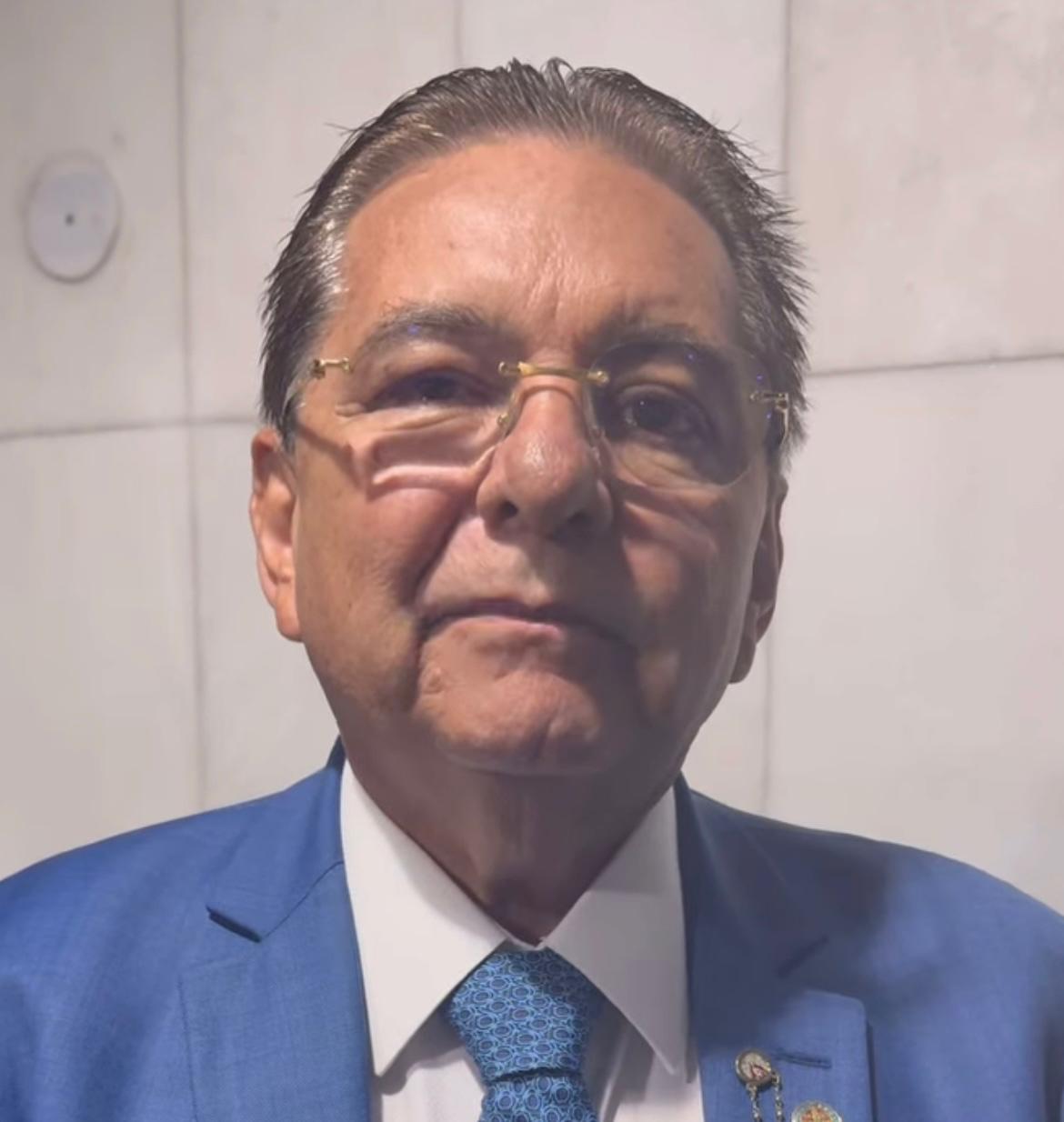 Em Brasília, Adriano Galdino volta a defender o Republicanos na cabeça de chapa e diz que “é natural o maior partido ter a preferência”