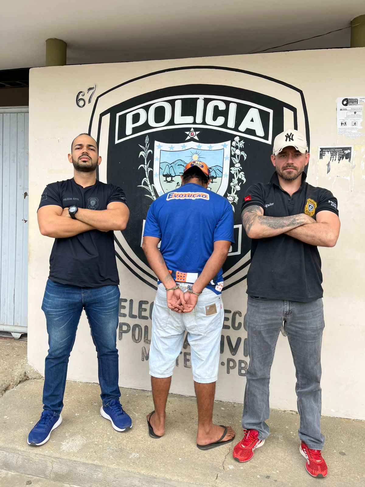 Polícia Civil cumpre mandado e prende acusado por tráfico de drogas em Monteiro