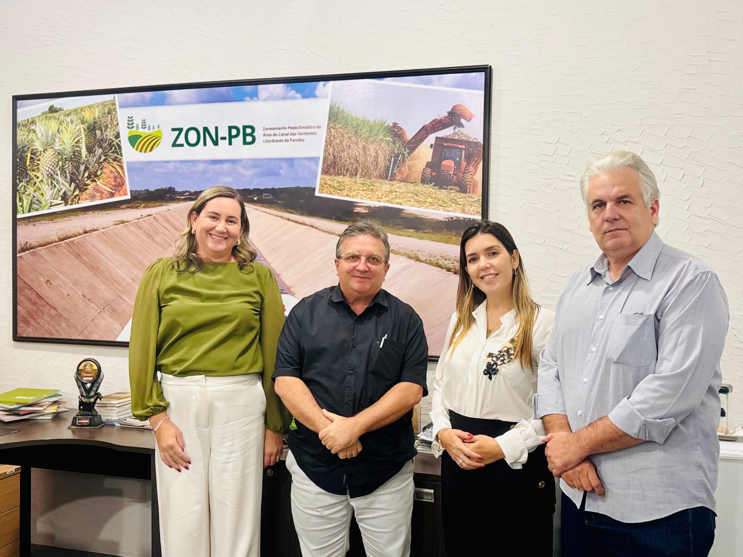 Anna Lorena cumpre extensa agenda em João Pessoa e acompanha prefeitos do Cariri