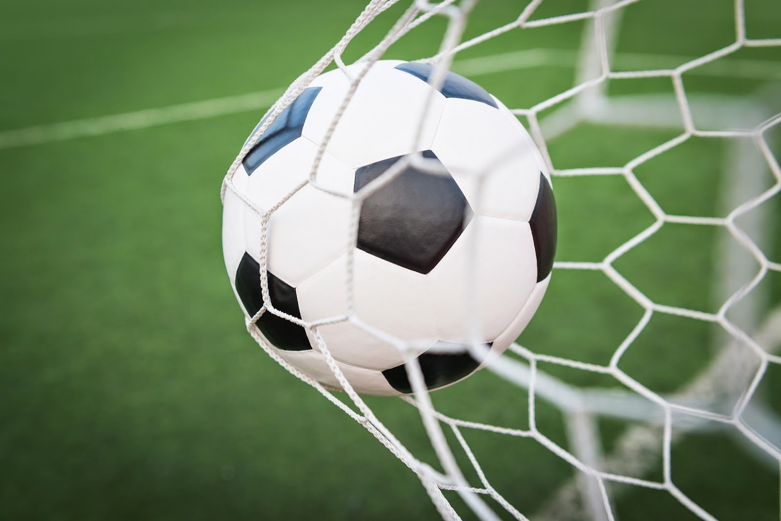 Mulheres em destaque: Secretaria de Esportes abre inscrições para os Campeonatos de Futsal e Futebol Society Feminino de forma inédita