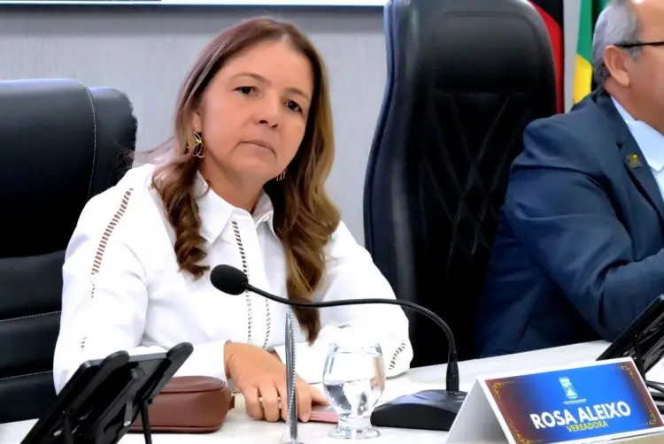 Câmara de Monteiro aprova requerimentos da vereadora Rosa Aleixo sobre insalubridade e pavimentação da Vilinha Mariz