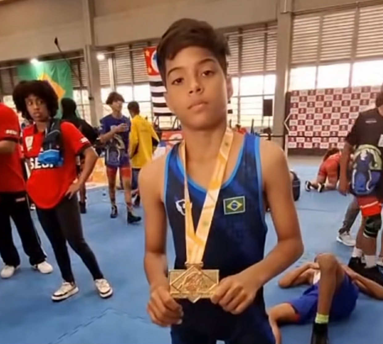 Jovem atleta sumeense conquista ouro no Campeonato Brasileiro de Wrestling U15