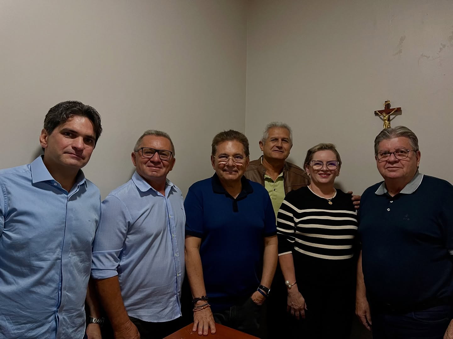 Prefeita Adalcy Freitas participa de “encontrão” na casa do Deputado Adriano Galdino em Pocinhos
