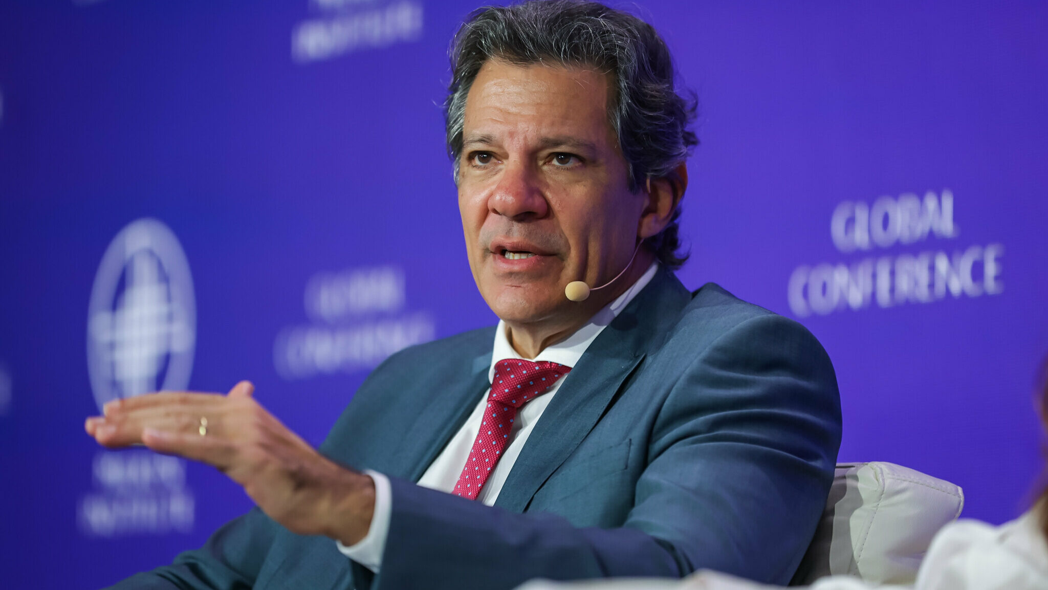 Haddad anuncia recuo sobre IOF, Motta celebra acordo, oposição cobra cortes