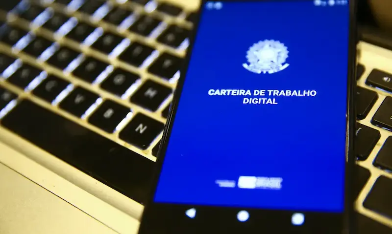 Paraíba inicia semana ofertando 700 vagas de emprego em 13 cidades
