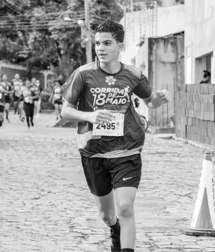 Jovem de 15 anos, filho de secretária municipal, morre com suspeita de dengue hemorrágica na Paraíba