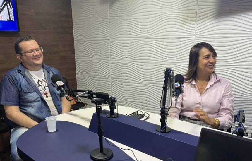 Manezinho anuncia Niedja como nova secretária de Saúde e Alberto Apolinário como diretor do Hospital Alice de Almeida em Sumé