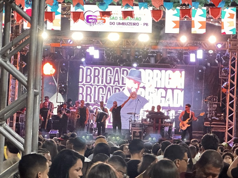 São Sebastião do Umbuzeiro celebra 66 anos com grande festa e show de Thullio Milionário
