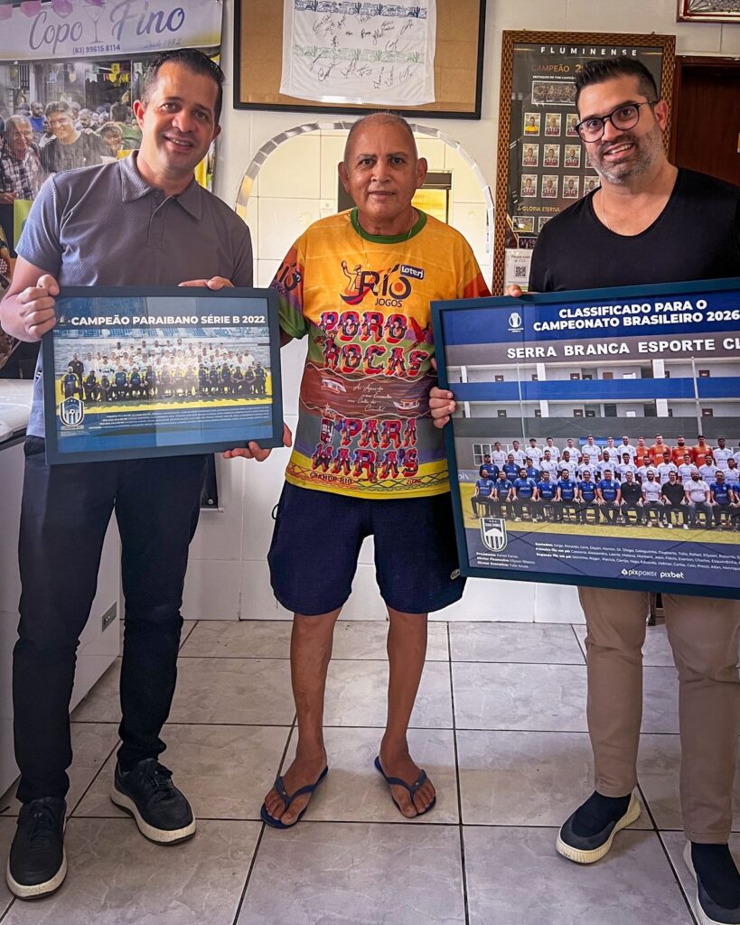 Equipe do Serra Branca EC presta homenagem a Neném do Copo Fino, guardião da memória do futebol no Cariri