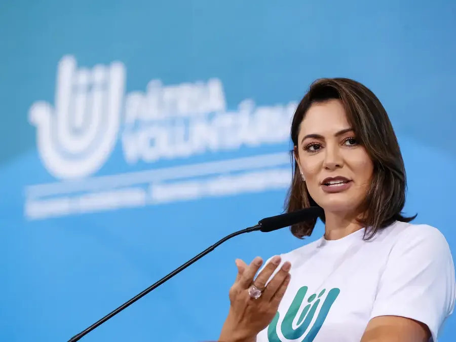 Com Bolsonaro recolhido, Michelle confirma dois dias de agendas na Paraíba