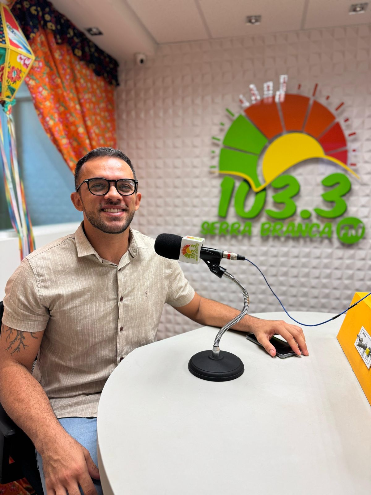 Serra Branca: vereador Talles declara apoio a Dr. Romualdo e adota postura independente na Câmara