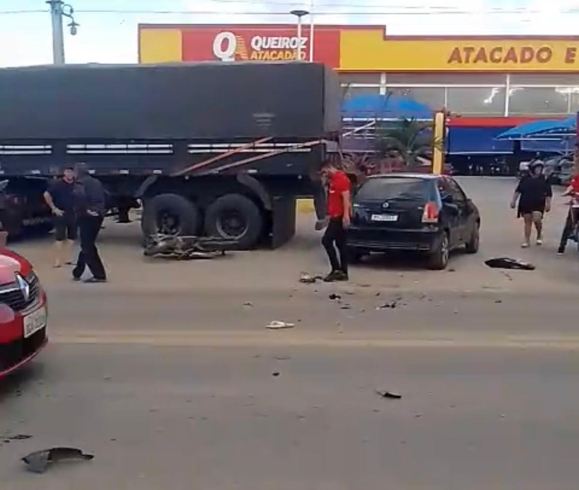Acidente entre moto e carro é registrado no “trecho da morte” em Monteiro