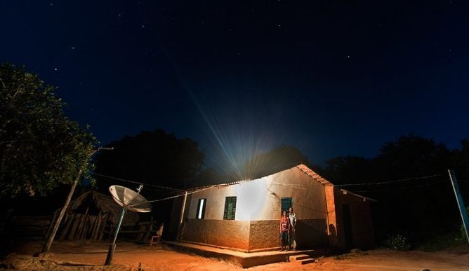 Secretaria de Agricultura intensifica reposição de lâmpadas e outros componentes na zona rural de Monteiro