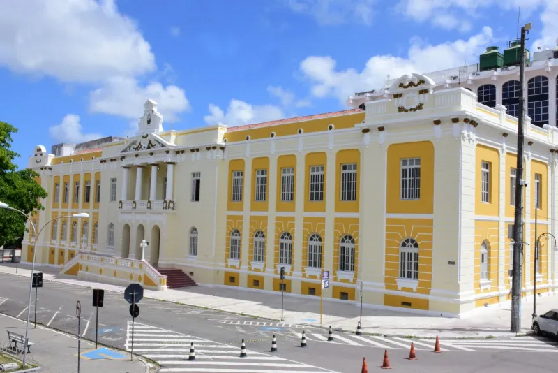 Tribunal de Justiça mantém lei que prevê repasse total de couvert a músicos na Paraíba